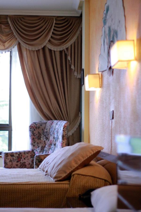 Hotel Leyton Foz Esterno foto